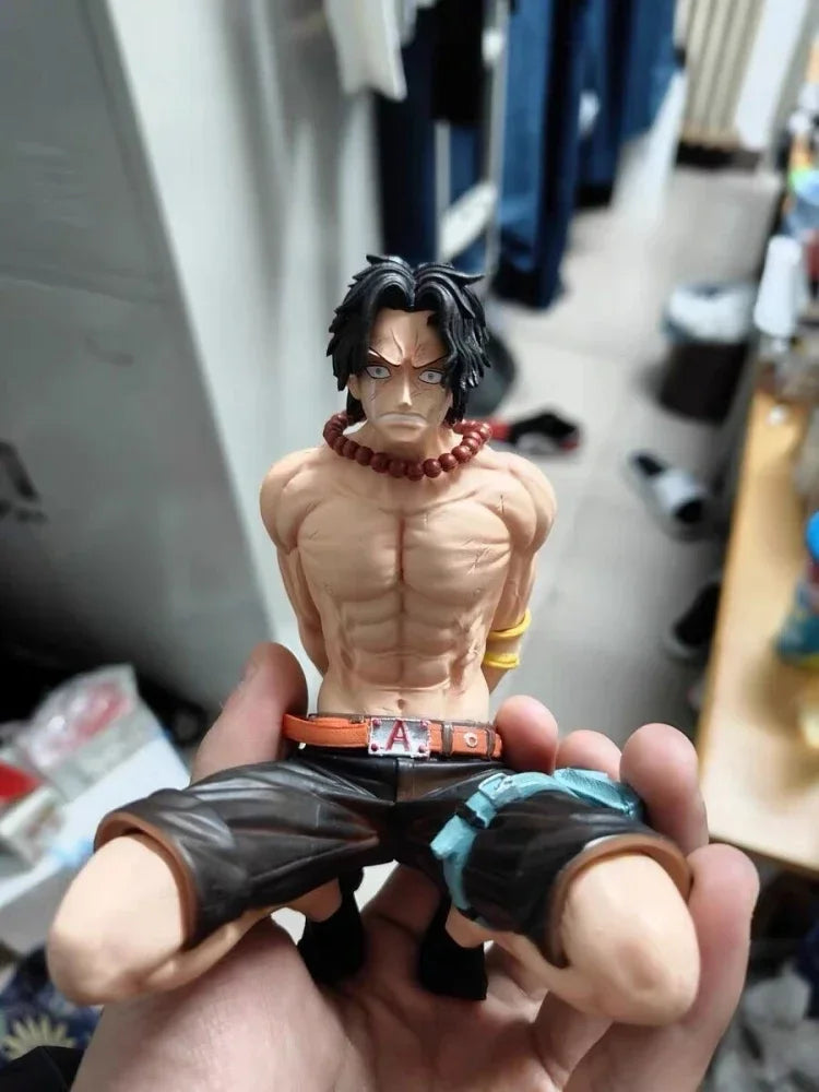One Piece Gol D Roger & Portgas D Ace Awaiting Execution Statues
