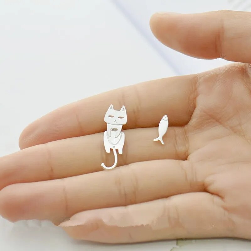 Cute Silver Or Black-Plate Cat Front/FishBack Earrings