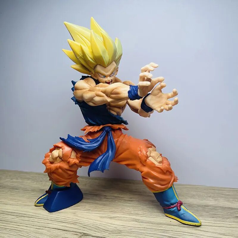 Super Saiyan Goku's Kamehameha Attack Inspired Action Statue