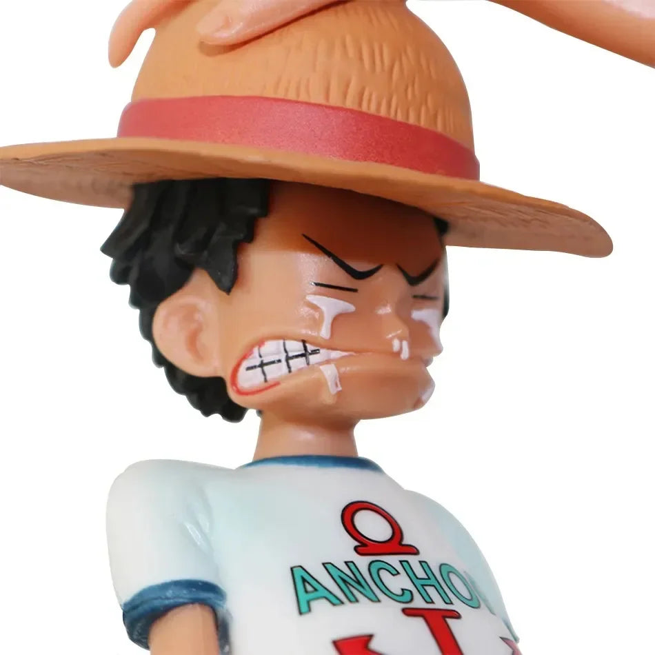 One Piece Luffy and Shanks Tender Moment Statue