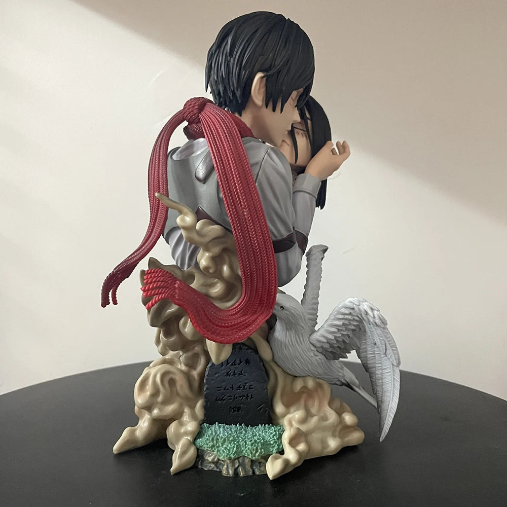 Attack on Titan Mikasa & Eren Final Kiss Statue