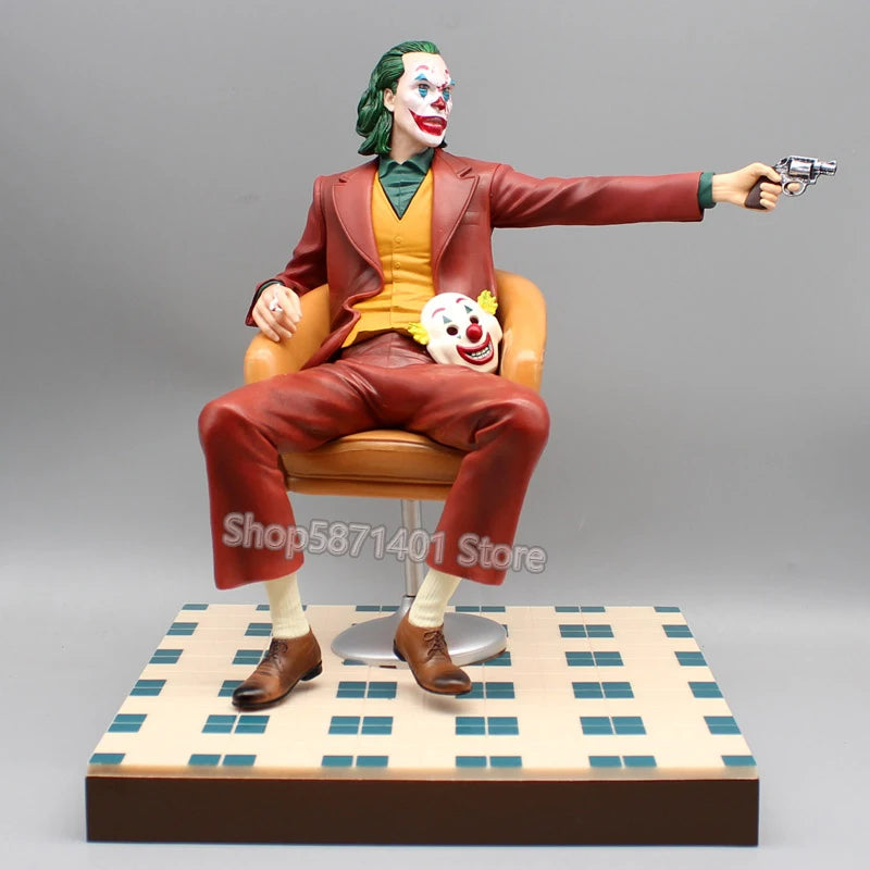 DC Inspired Joker and Harley Quinn Figurines